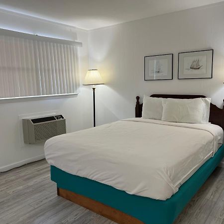 Voyager Inn سانت إيغناس المظهر الخارجي الصورة